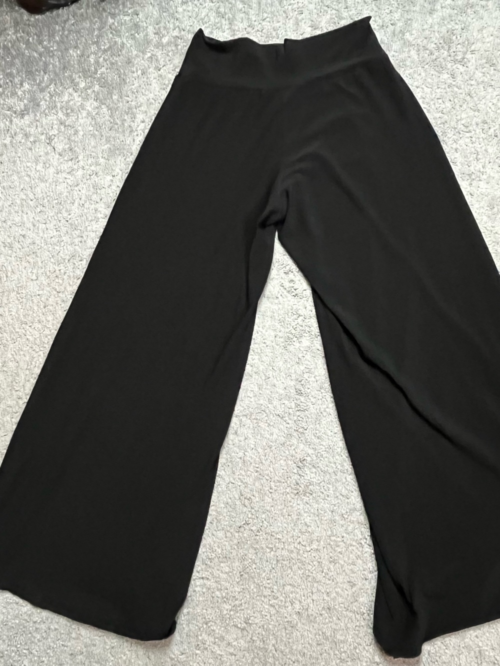 Black Wide-Leg Stretch Women's Pants - Sleek High-Rise Style